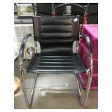 Daniela leather chair Euro 00386 leather chair