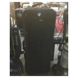Think tank cases w/assorted tripods