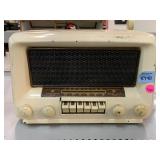 Vintage Standard broadcast shortwave broadcast