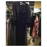 Womenï¿½s dresses size M and 4XL