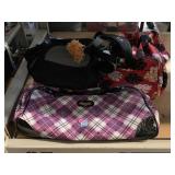 3 duffle bags.