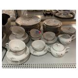 Royal Duchess Serving Set.