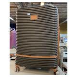 It expander rolling luggage 31x21x13