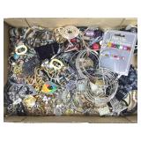 Fashion costume jewelry. Assorted
