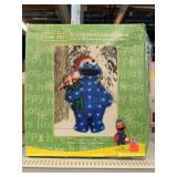 Sesame Street 32 inch Cookie Monster Lighted