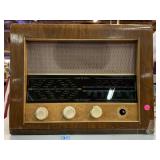 Vintage Bush radio 15x20x9