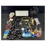 Fashion Jewelry Incl. Necklaces, Bracelet & More