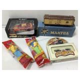 Vtg Mantua train car, Bachmann toy train, Hot