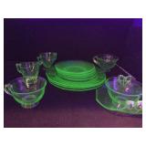 Vtg Green Uranium Depression Glass W/ Black Light Vtg Green Uranium Depression Glass W/ Black Light