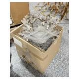Case of Lucite hangers 16 Case of Lucite hangers 16