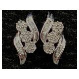 10k White Gold Earrings W/diamonds, Tw 1.9g 10k White Gold Earrings W/diamonds, Tw 1.9g