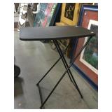Folding single person table Folding single person table