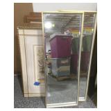 Framed Wall art and mirrors.  9pcs. Assorted Framed Wall art and mirrors.  9pcs. Assorted