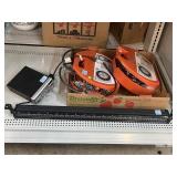 Tire chains, light bar, and citizens