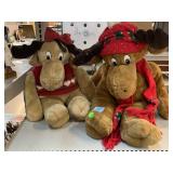 Vtg Commonwealth Christmas Moostletoe Plushes.