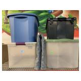 4 storage bins with lids and moving blanket