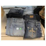 Assorted Womanï¿½s Jeans Assorted Sizes