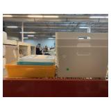 Small storage bins and totes