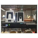 Yamaha CD player CDC-565 and insignia CD player