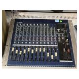 Yamaha Mixing console MG16/4. Untested.