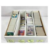 Mixed lot of sports cards with stars