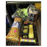 NIB Tools incl. Ratchet strap, 30M Rope, gloves