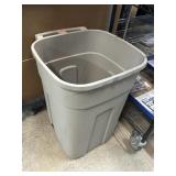 Rolling waste bin, 20x20x30in