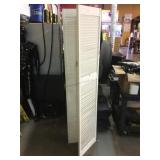 2 Panel room divider, 17x79in