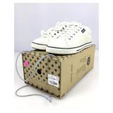 Frankie 4 footwear size 8.5