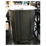QualiaZero Metal waste bin, 17x12x24in