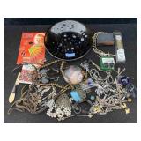 Fashion Jewelry Incl. Necklaces, Trinkets & More,