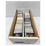 Mixed lot of sports cards with stars