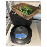 Roomba j7 Robot Vacuum with Accessories.