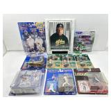 Mixed lot of starting line up figures