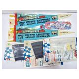 Lionel curved roadway, flag & guard rail set, HO