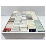 Mixed lot of sports cards