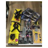 New Tools incl. Wire brush set, clamps and more