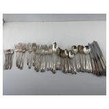 Vtg flatware 8 pc setting & more