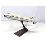 Boeing 747-400 China Airlines model airplane on