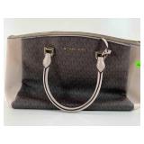 Michael Kors Maxine Signature Satchel. Soft Pink