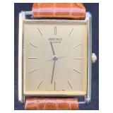 Seiko Quartz Thin Watch, Mod 6530-5080t, Running