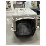 Dog crate Medium sz 20x28x20in