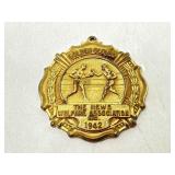 Vintage golden glove boxing award medal 1942