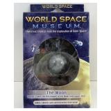 World Space Museum, The Moon, model & cards