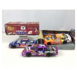 4 die cast model cars. Assorted