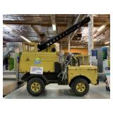 Vintage metal Tonka crane. Arm needs repair.
