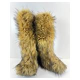 Fluff tall boots. Size 41 Blonde/Black