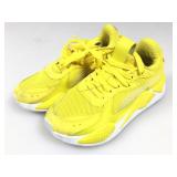 Athletic shoes size 4.5