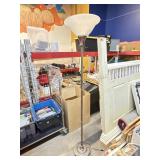 Metal floor lamp 6ft tall w/glass shades