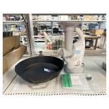 Cast iron skillet 12in, electric dessert bullet &